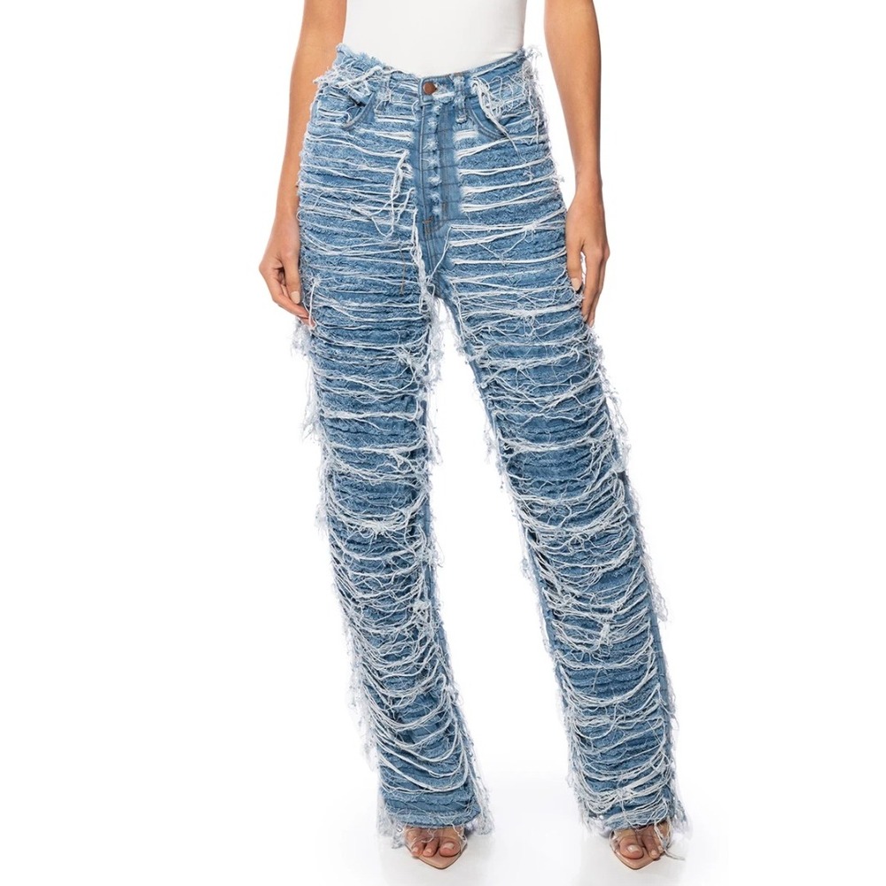 AKIRA Mess With Me Super Distressed Jeans Size 3 Shredded Y2K Wide Leg